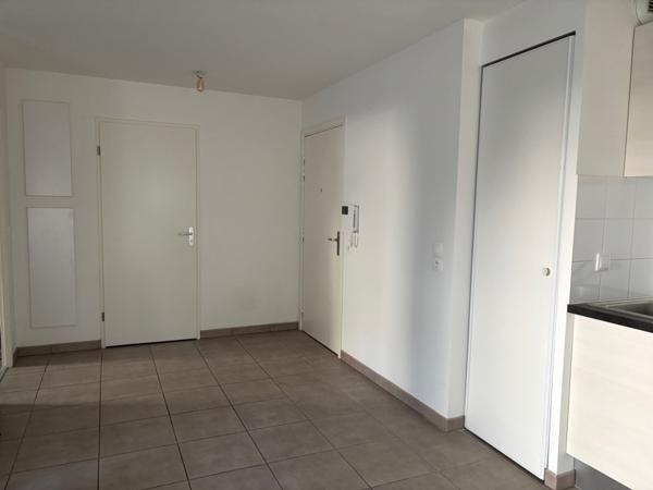Appartement à vendre |                                       Eysines |                                        2 pièces  |  50 m²