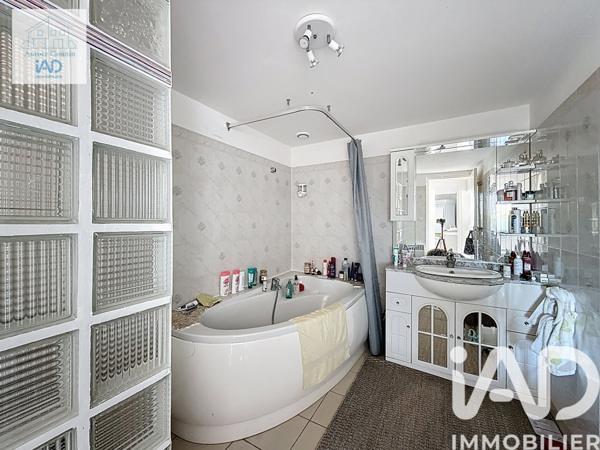 Maison à vendre 6 pièces 160 m² Toulon-sur-Allier