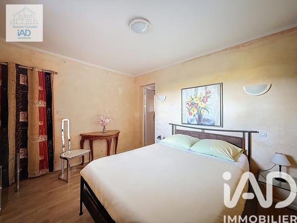 Maison à vendre 6 pièces 160 m² Toulon-sur-Allier