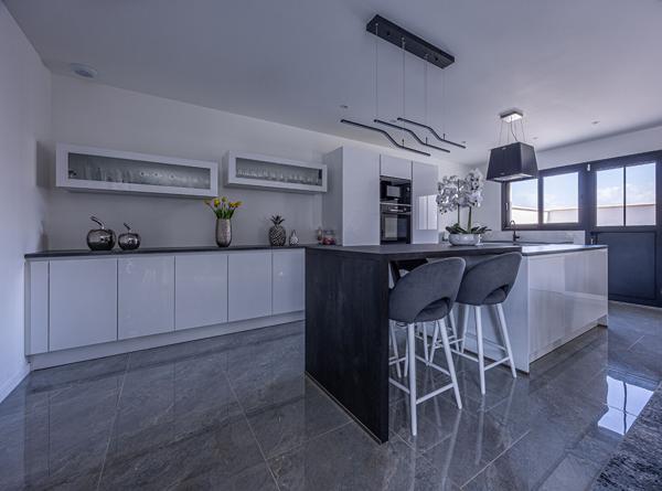 Maison récente de grand standing à vendre à Andilly - Exclusivité