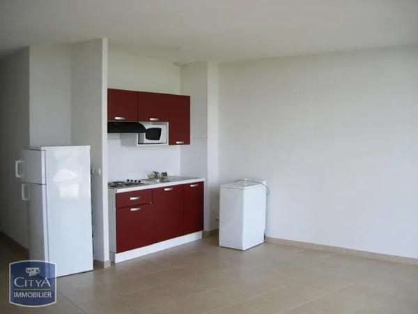 Appartement à louer 2 pièces 48.5m² Blois (41000)