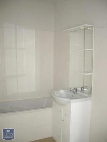 Appartement à louer 2 pièces 48.5m² Blois (41000)