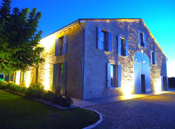 Propriete 5 pièce(s) 4 chambre(s) 338 m²