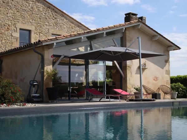 Propriete 5 pièce(s) 4 chambre(s) 338 m²