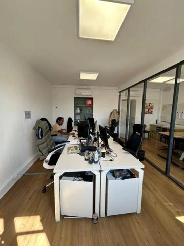 Bureau à louer à Nice (06300)