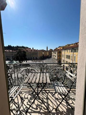 Bureau à louer à Nice (06300)