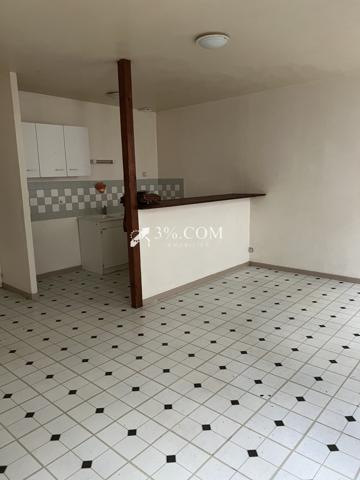 3%. COM IMMOBILIER À CHÂTELLERAULT : IMMEUBLE DE 184 M2 Châtellerault (86100)