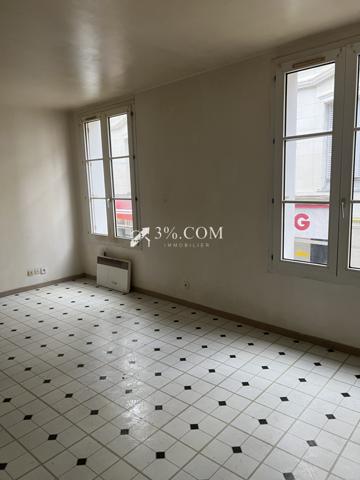 3%. COM IMMOBILIER À CHÂTELLERAULT : IMMEUBLE DE 184 M2 Châtellerault (86100)