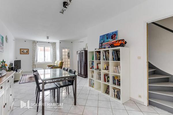 Maison à vendre 4 pièces 95m² Pérenchies (59840)