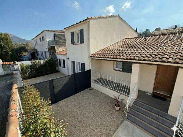Maison Trets 3 pièce(s) 86 m2