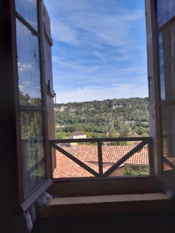 Propriete à vendre 8 pièces ARCAMBAL (46)