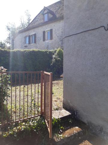 Propriete à vendre 8 pièces ARCAMBAL (46)