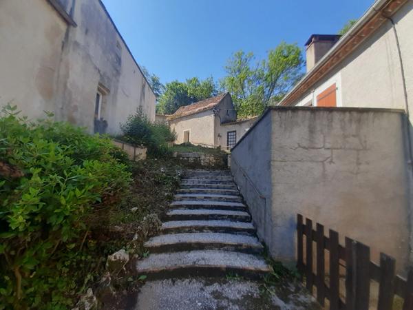 Propriete à vendre 8 pièces ARCAMBAL (46)