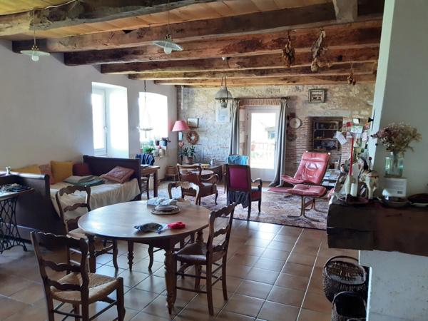 Propriete à vendre 8 pièces ARCAMBAL (46)