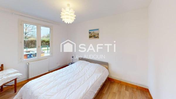 Charmante maison de 100 m² sur terrain constructible de 992 m²