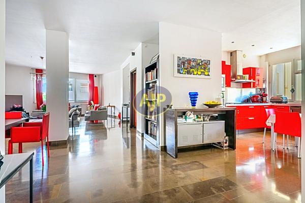Appartement à vendre Paris 16eme - 5 pièces, 184m² avec 4 chambre(s) à 2 250 000€ - AJP Immobilier Paris 15 - Agence Pernet