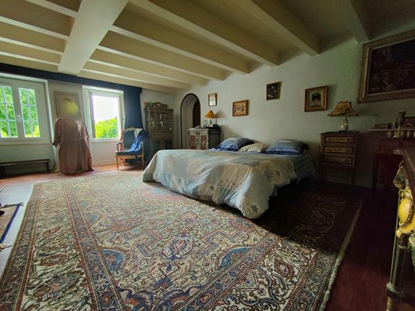 Achat maison Saint-Sulpice-de-Cognac - 7 pièce(s) - 230 m² - 327 050 €