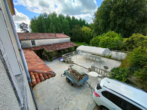 Achat maison Saint-Sulpice-de-Cognac - 7 pièce(s) - 230 m² - 327 050 €