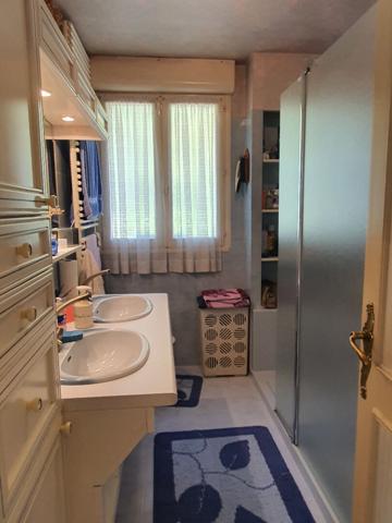 MAISON À VENDRE À SEIGY