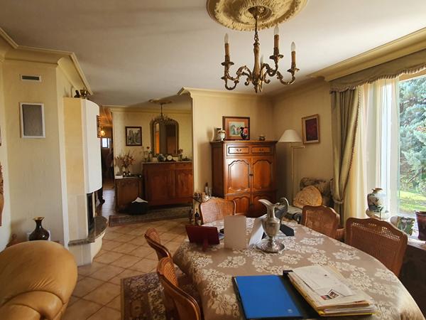 MAISON À VENDRE À SEIGY