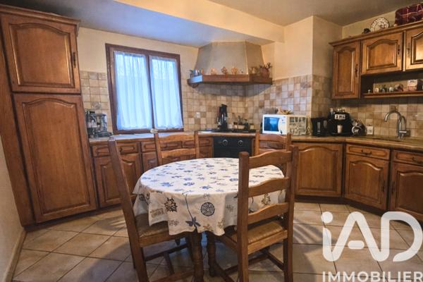 Maison à vendre 6 pièces 125 m² Sainte-Geneviève-des-Bois