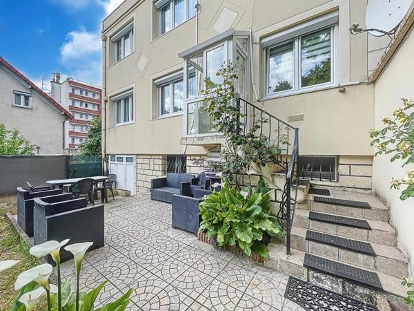 Maison familiale à deux pas du RER D