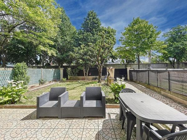 Maison familiale à deux pas du RER D