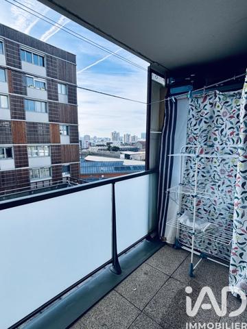 Location appartement 4 pièces 77 m² Colombes