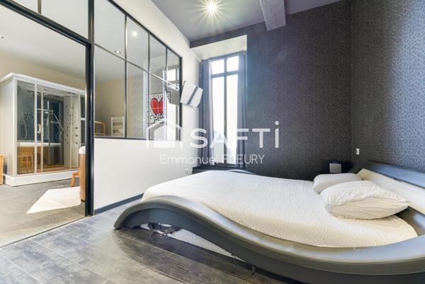 Appartement atypique avec jardin privatif – Love Room – Calme et proximité commerces
