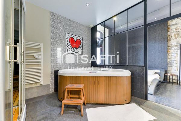 Appartement atypique avec jardin privatif – Love Room – Calme et proximité commerces