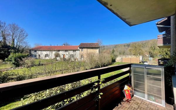 Appartement à vendre    1 pièce •  Saint-Hubert