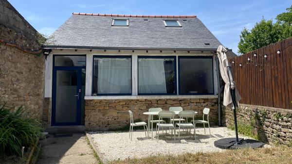 Maison 2 pièces à vendre à Auray avec terrasse et jardin