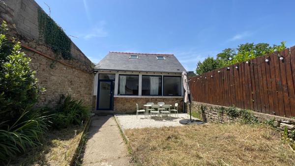 Maison 2 pièces à vendre à Auray avec terrasse et jardin