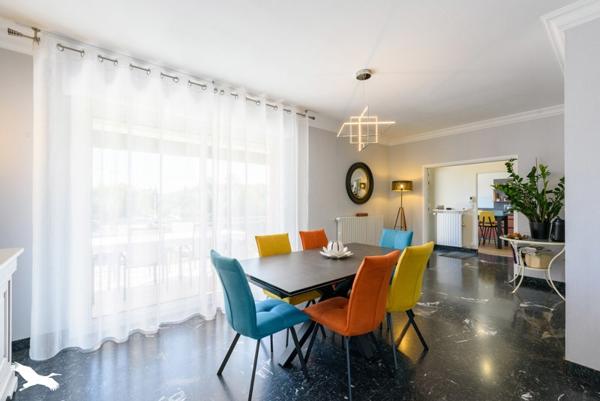 Maison 262 400 € Aire-sur-l'Adour 6 p 199 m² DPE C