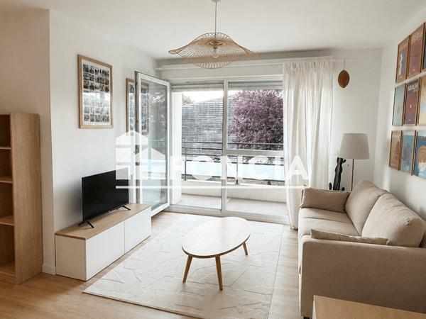 Location Appartement meublé 2 pièces 44.2 m² - 24 RUE DU MARECHAL JOFFRE Cenon 33150