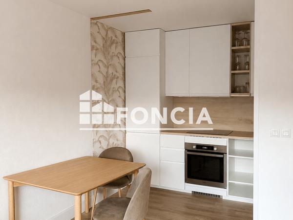 Location Appartement meublé 2 pièces 44.2 m² - 24 RUE DU MARECHAL JOFFRE Cenon 33150
