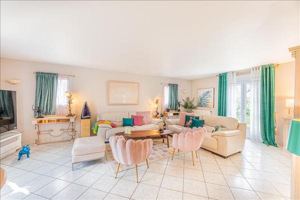 Maison à vendre |  La Ville-aux-Dames |  5 pièces | 147 m²