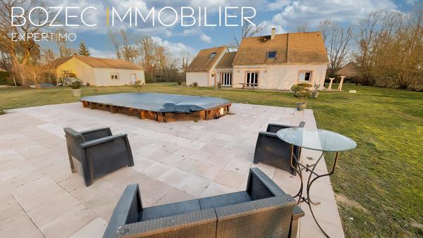 Guécélard (72230) PAVILLON 185M2 - 5 CHAMBRES