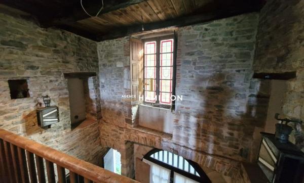 MAISON DU XIV SIECLE A RENOVER Cordes sur ciel