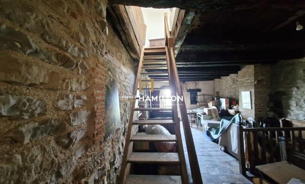 MAISON DU XIV SIECLE A RENOVER Cordes sur ciel