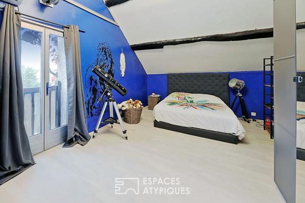 Maison de caractère avec grange aménagée, jardin arboré et piscine