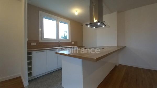 Dpt Vienne (86), à vendre POITIERS appartement T3 de 100 m² + garage + parking