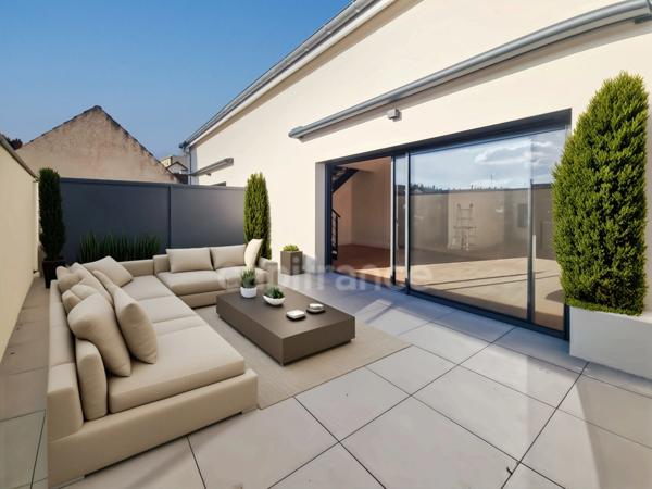 Appartement NEUF de 121 m2 avec terrasse et garage à vendre
