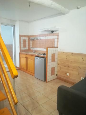 PAMIERS - A LOUER - APPARTEMENT T1BIS EN DUPLEX