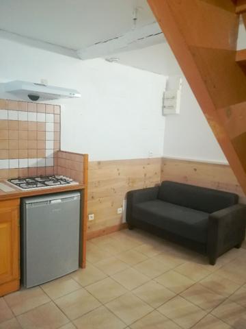 PAMIERS - A LOUER - APPARTEMENT T1BIS EN DUPLEX
