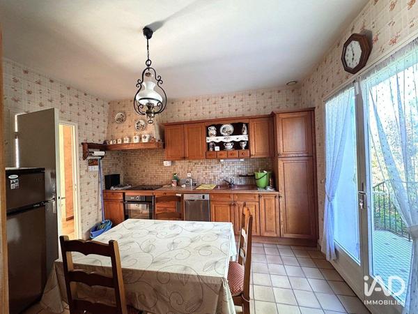 Maison à vendre 4 pièces 120 m² Léognan
