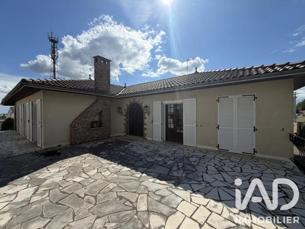 Maison à vendre 10 pièces 240 m² Champniers