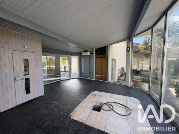 Maison à vendre 10 pièces 240 m² Champniers