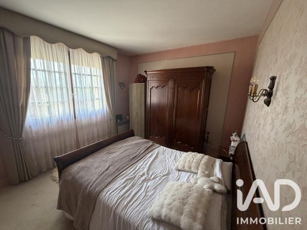 Maison à vendre 10 pièces 240 m² Champniers