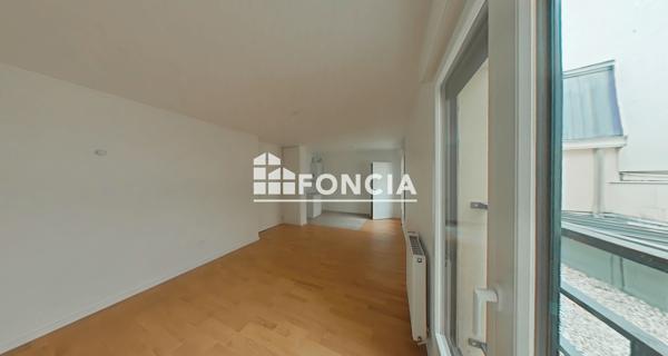 Location Studio meublé 30.68 m² - Saint-ouen-sur-seine 93400